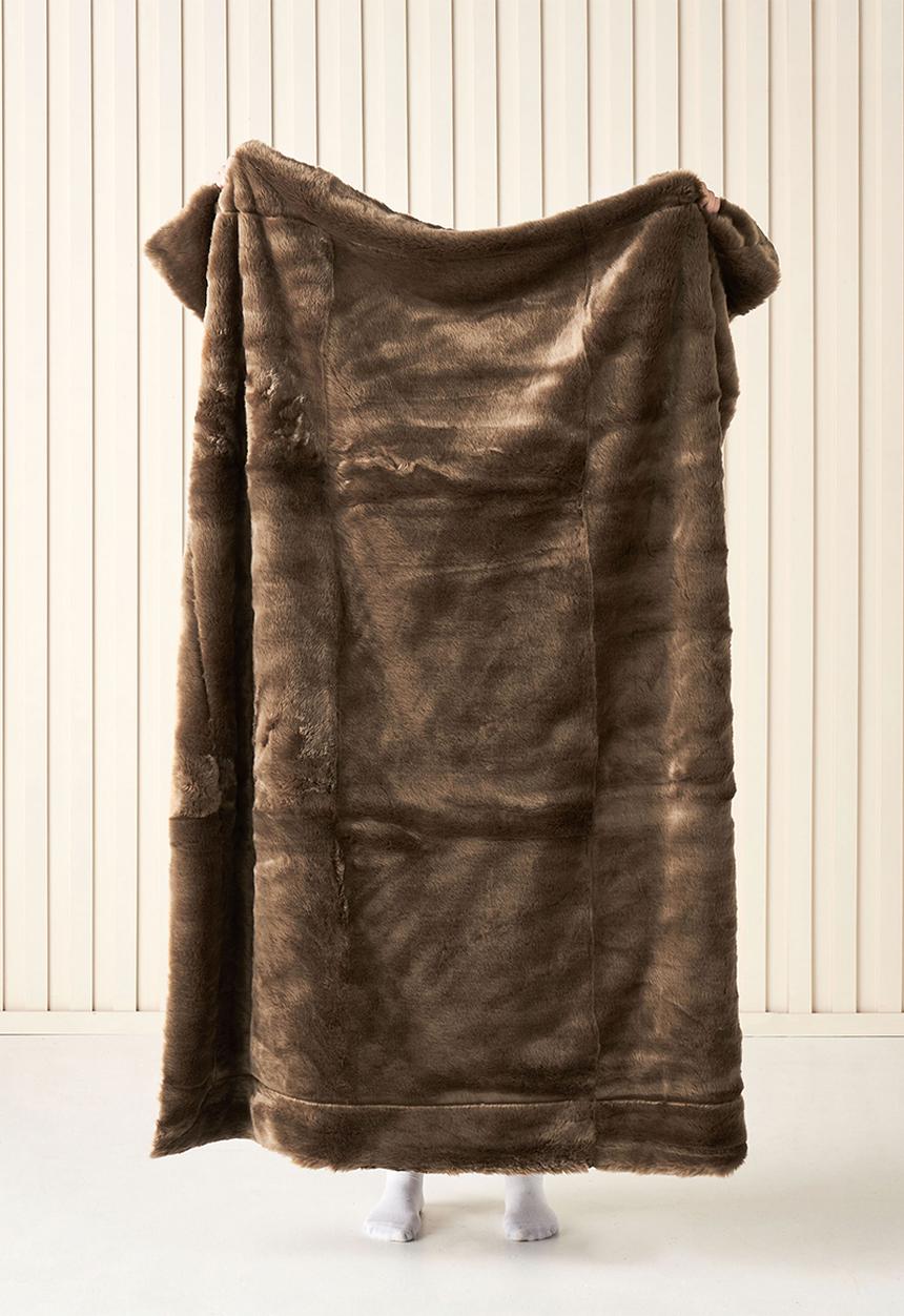 Linen House - Selma faux fur throw - timber