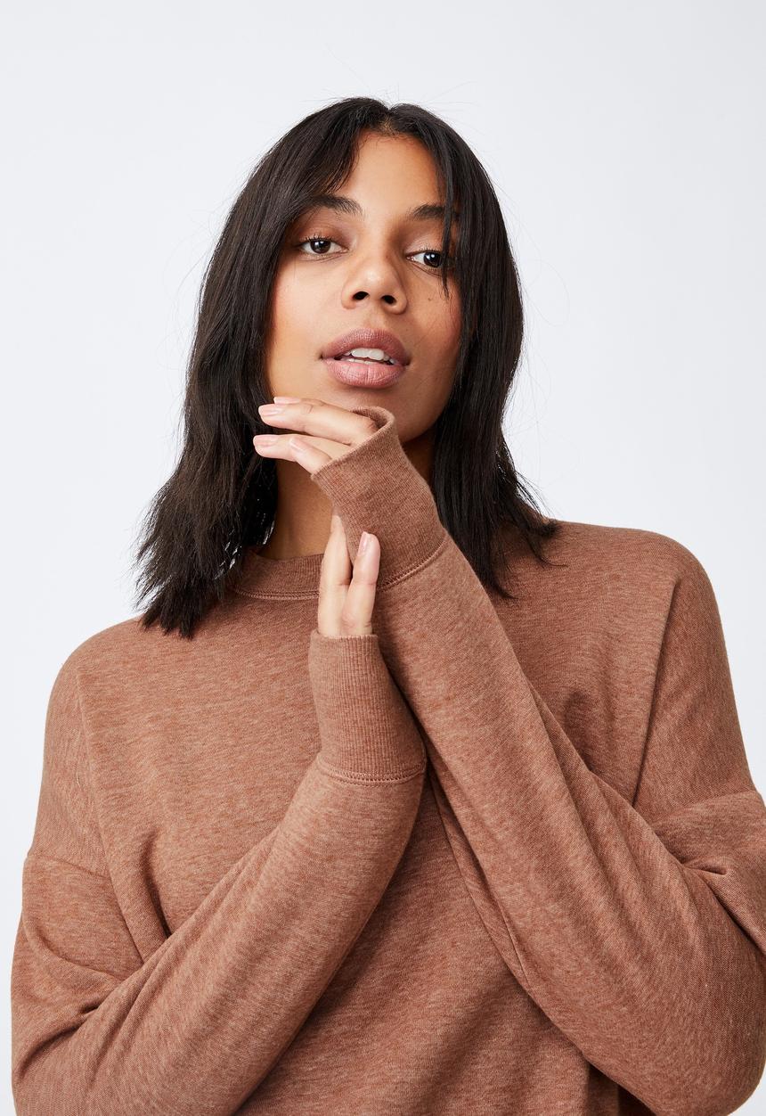 Cotton On - Lifestyle long sleeve crew top - chestnut