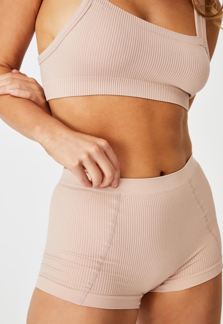 Cotton On - Seamfree shorty brief - new latte