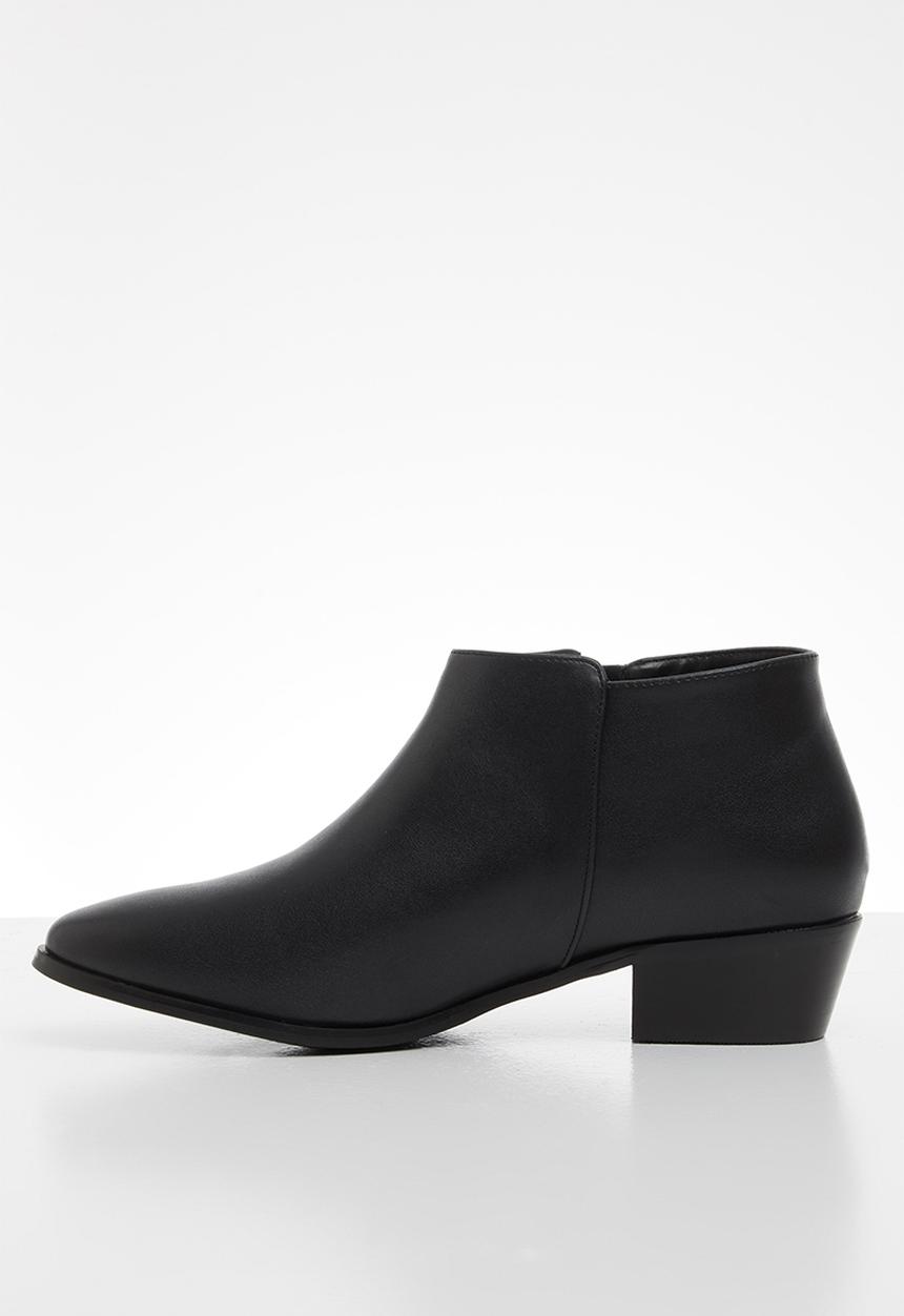 edit - Candine ankle boot - black