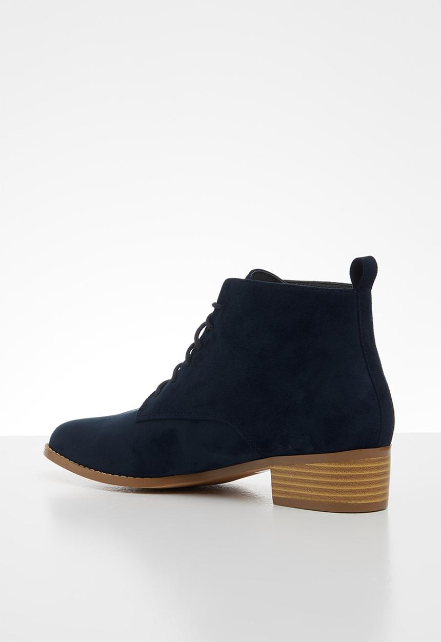 edit - Nandie lace-up boot - navy