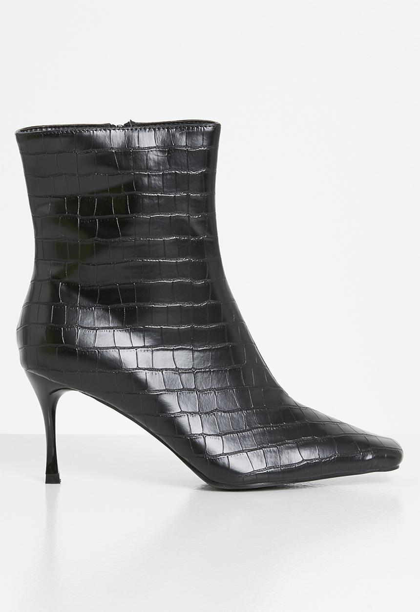 Z_Code_Z - Helen wider fit ankle boot - black