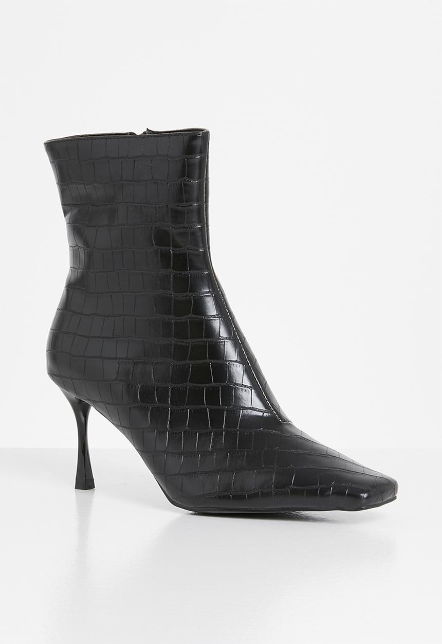 Z_Code_Z - Helen wider fit ankle boot - black