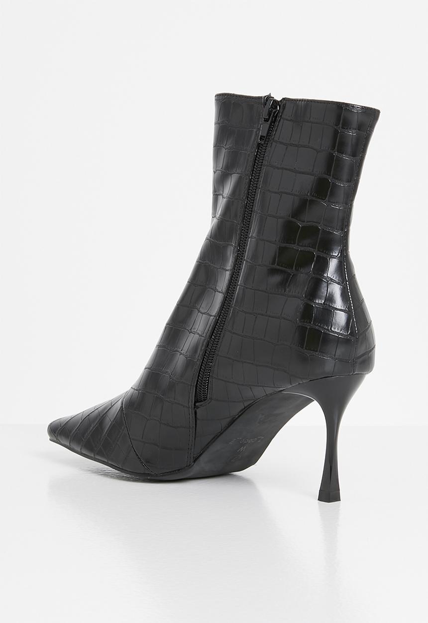 Z_Code_Z - Helen wider fit ankle boot - black