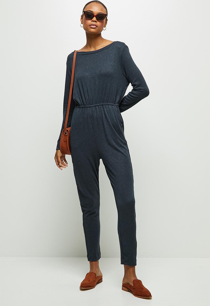 edit - Wide neck cut & sew jumpsuit - navy 