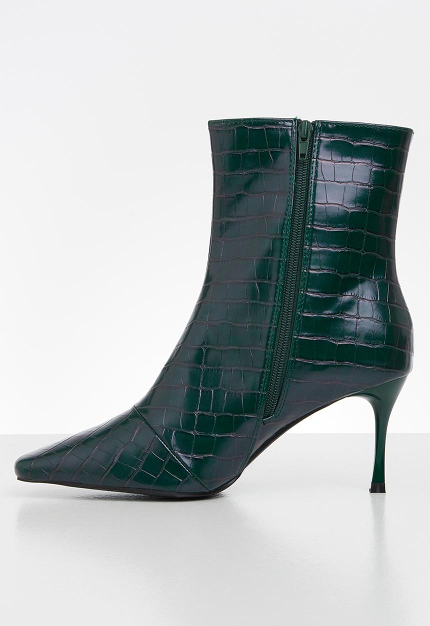 Z_Code_Z - Helen wider fit ankle boot - olive