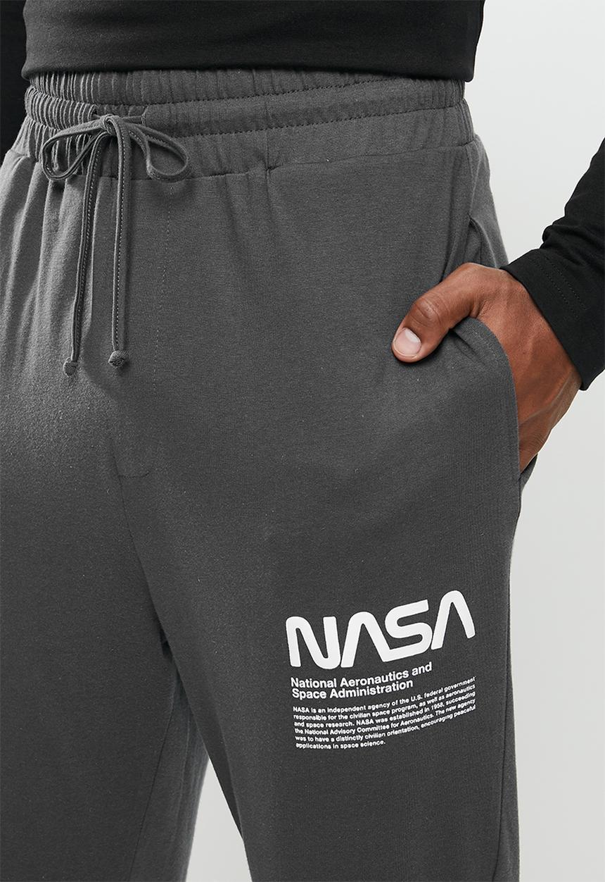Superbalist - Long sleeve NASA logo knit sleep set - black & grey