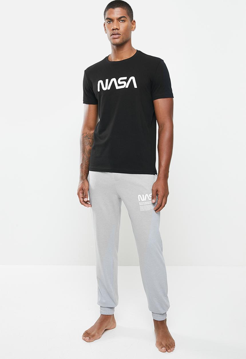 Superbalist - Short sleeve NASA logo knit sleep set - black & grey