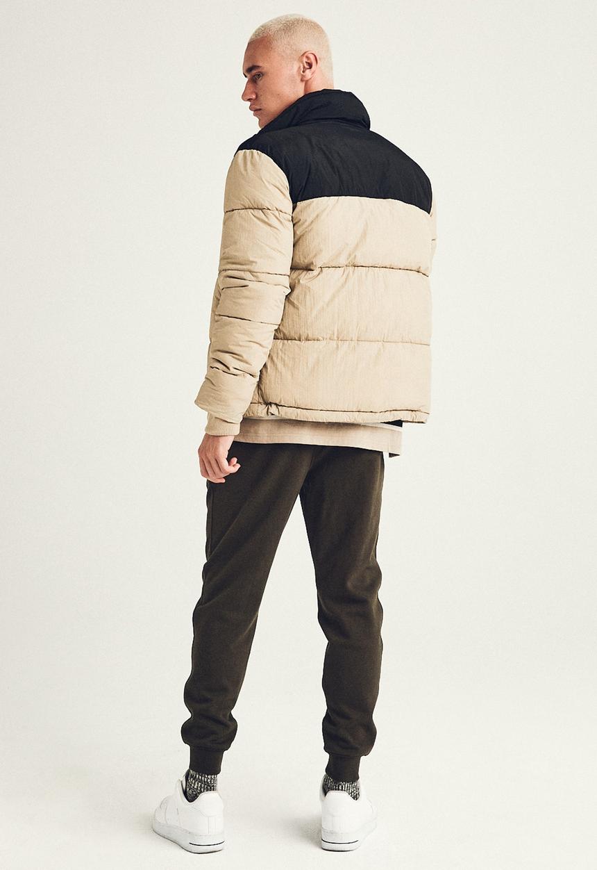 Cotton On - Essential recycled puffer - tan black