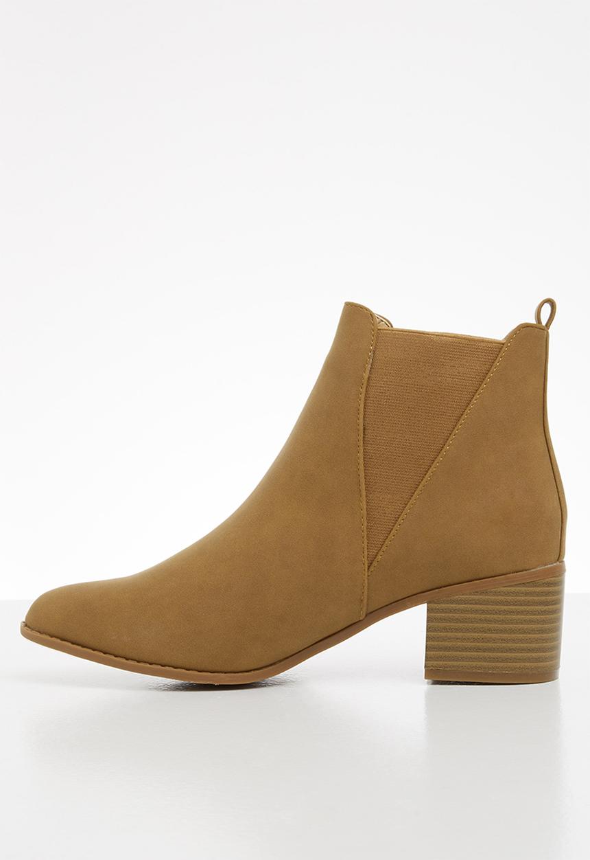 Jada - Chelsea block heel boot - tan