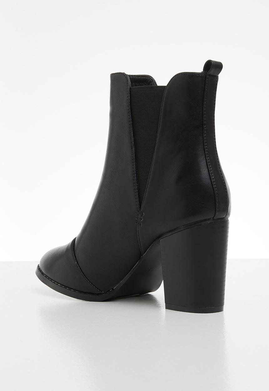 Jada - Side panel block heel boot - black