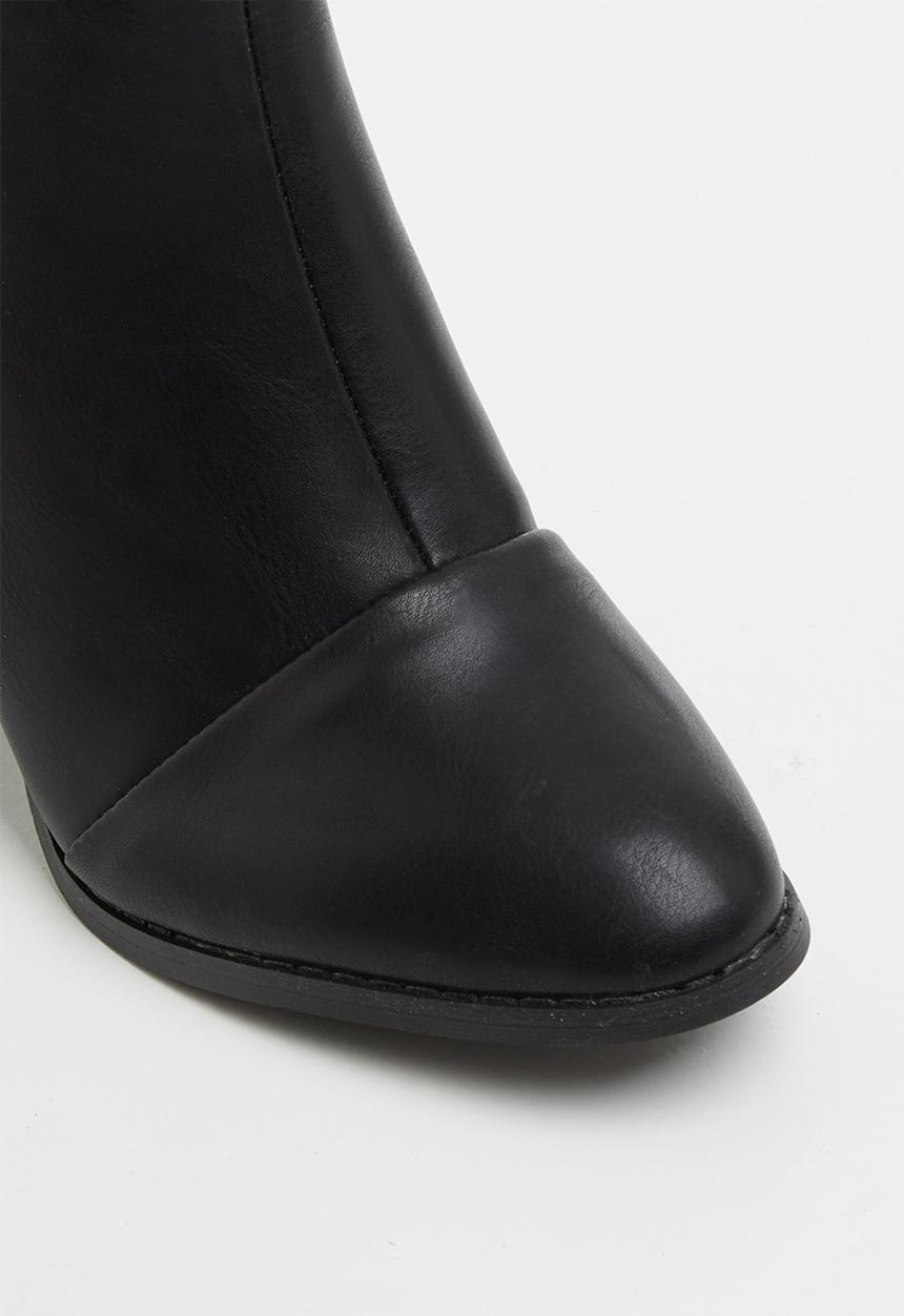 Jada - Side panel block heel boot - black