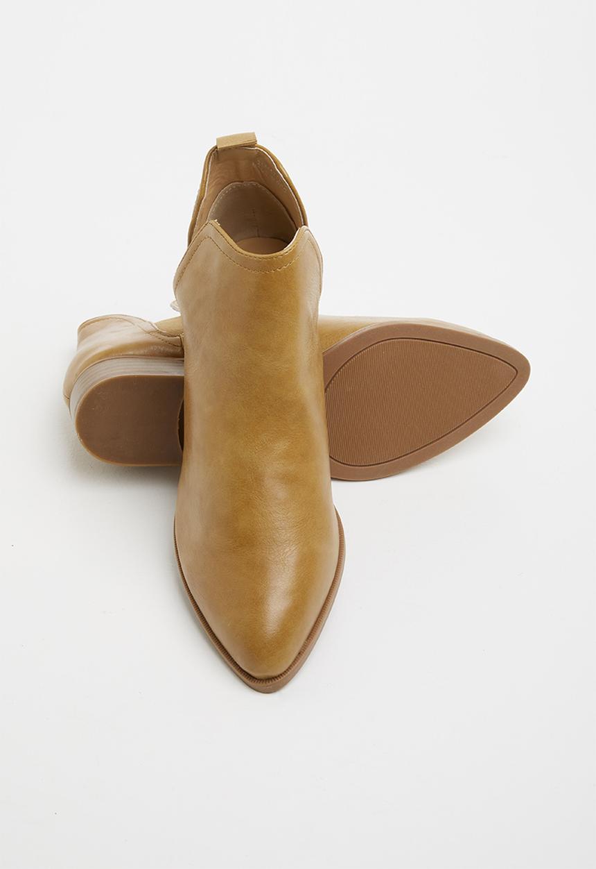 Jada - Side cut ankle boot - tan
