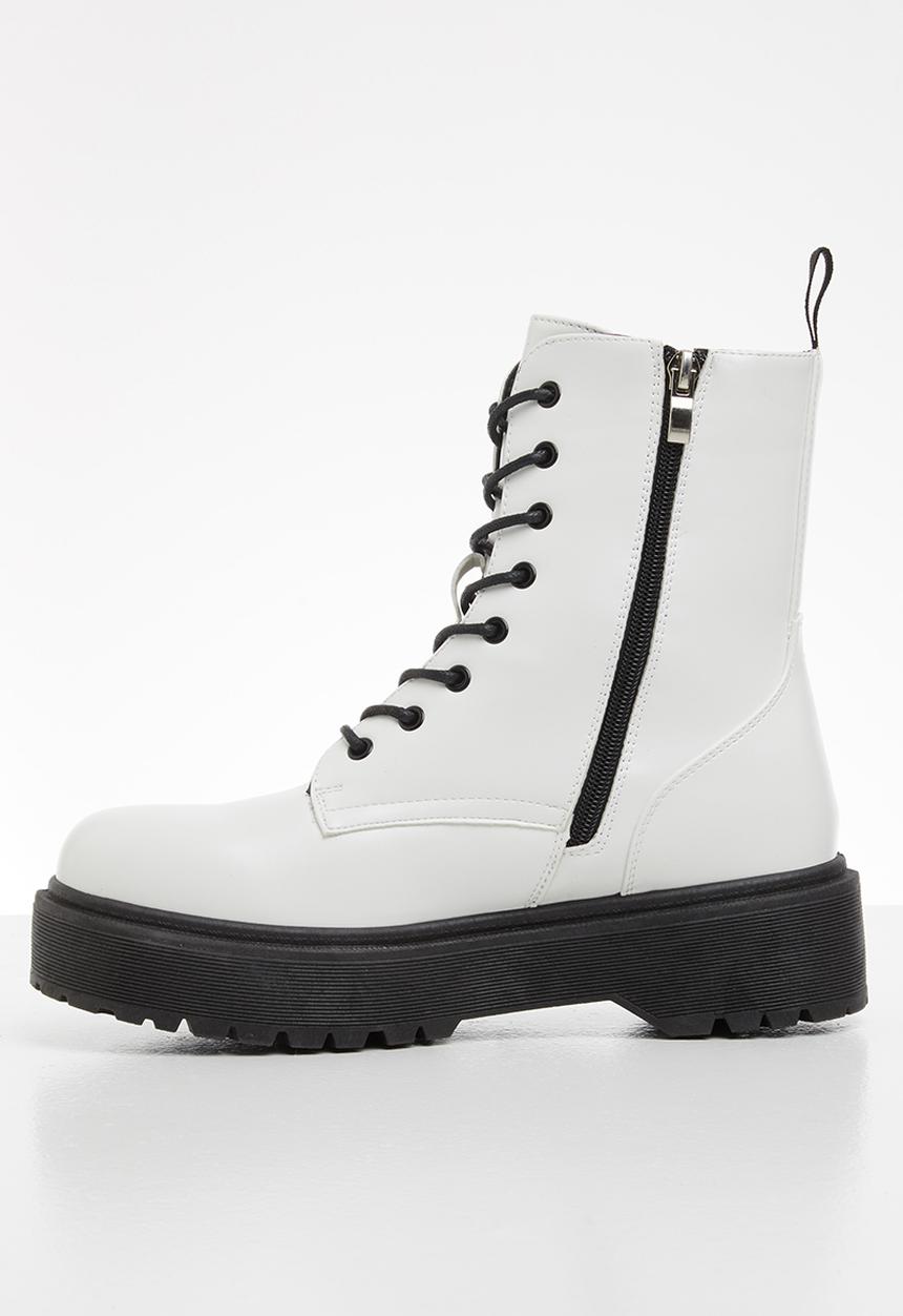 Plum - Caro lace up chunky boot - white