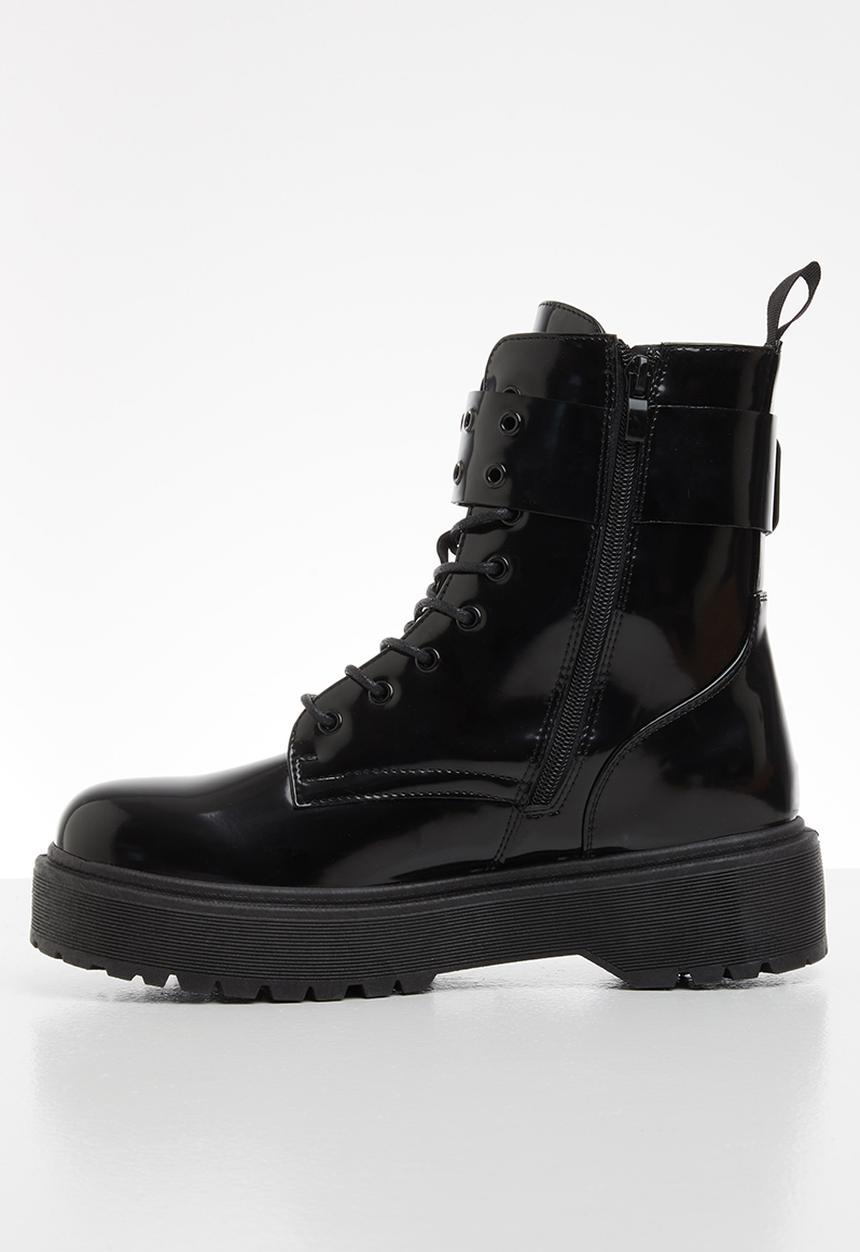Plum - Sadie lace up chunky boot - black