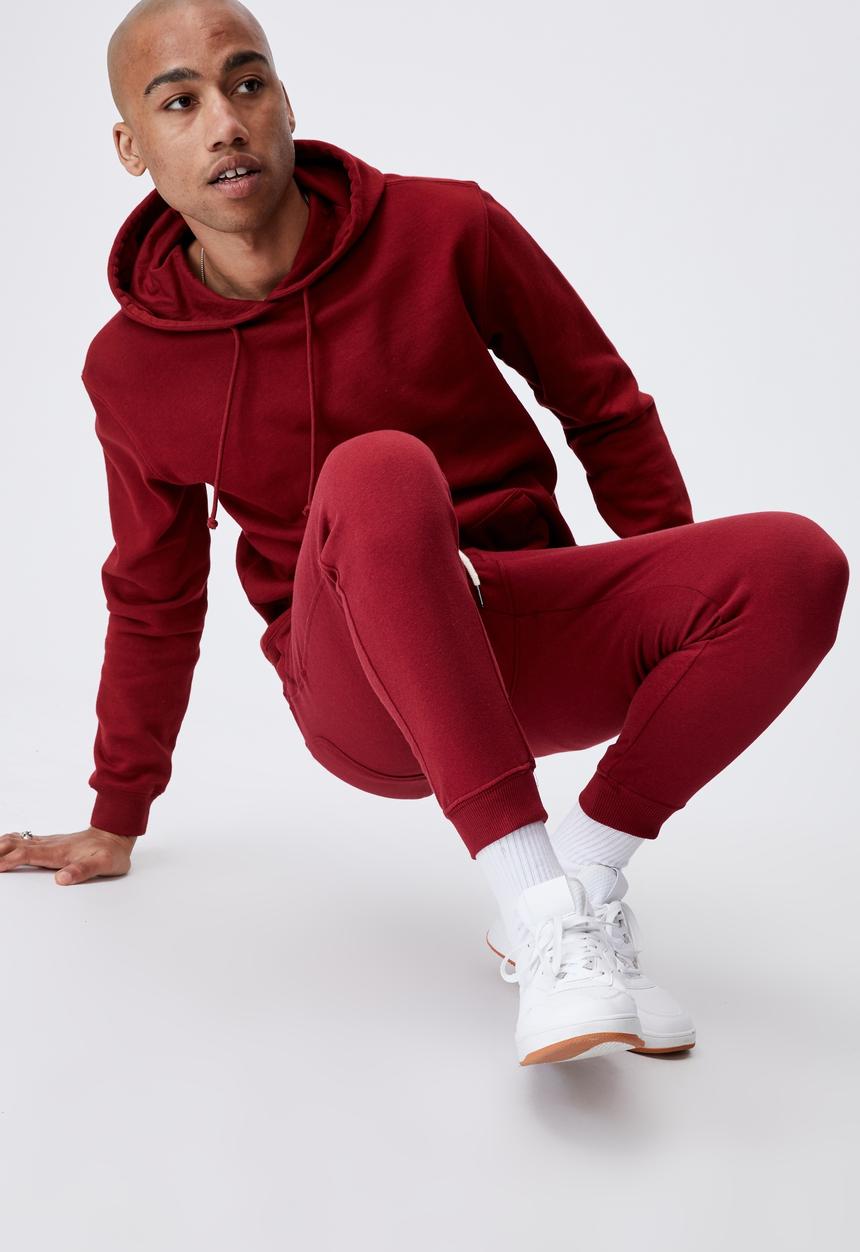 Cotton On - Trippy slim trackie - sundried red