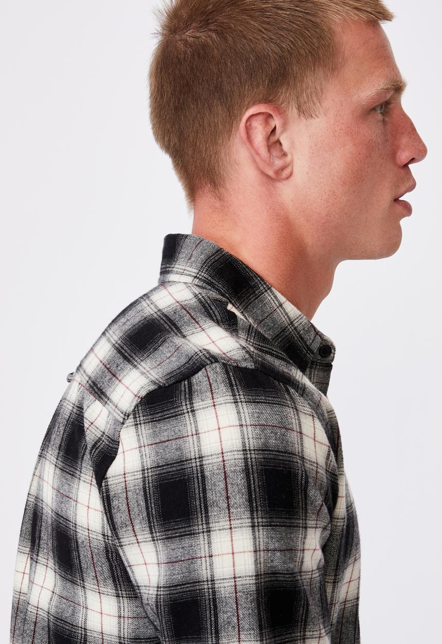 Cotton On - Washed long sleeve check shirt - black & white