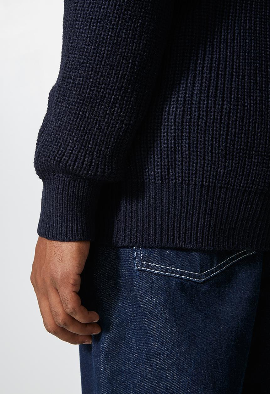 Superbalist - Chunky textured deep vee knit - navy