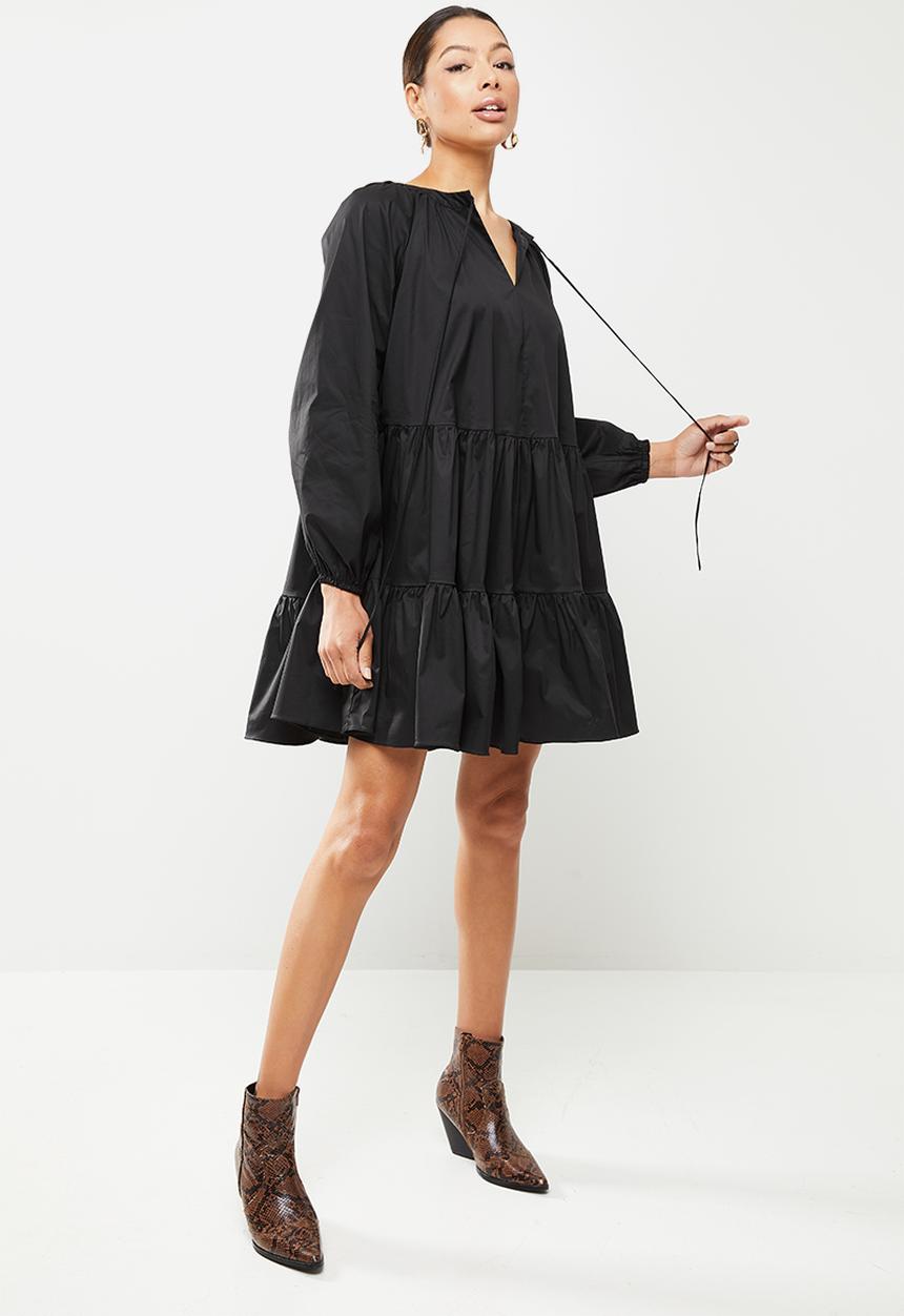 Glamorous - Volume sleeve tiered dress - black