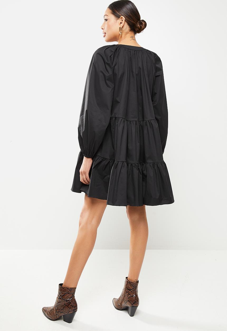 Glamorous - Volume sleeve tiered dress - black