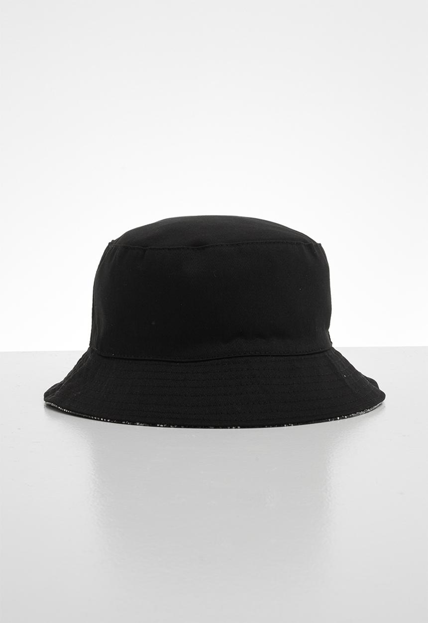 SISSY BOY - Pu snake print bucket hat - black