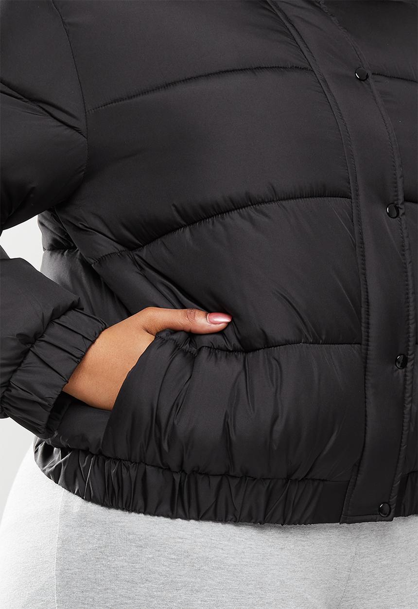 Missguided - Plus size hooded puffer jacket - black
