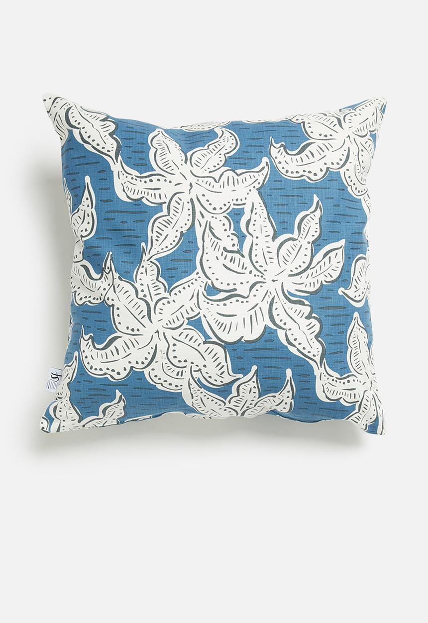 Sixth Floor - Flower pop cushion cover - blue & white