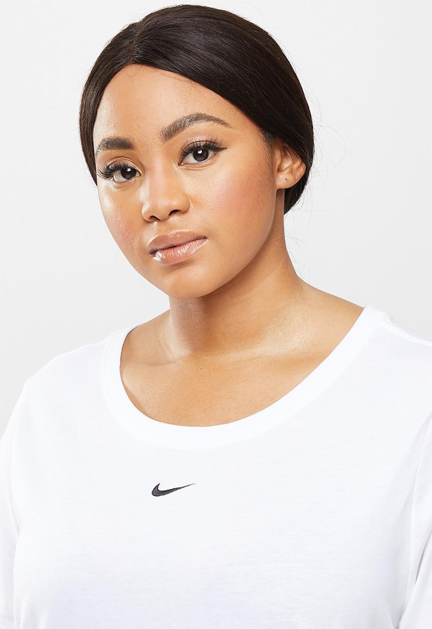 Nike - Plus nsw essential crew tee - white