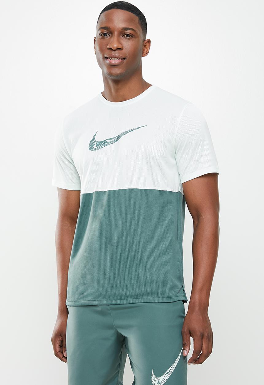 Nike - Nk breathe run top short sleeve wr gx - green