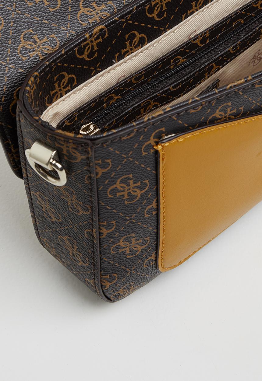 GUESS - Vickie camera crossbody - brown 
