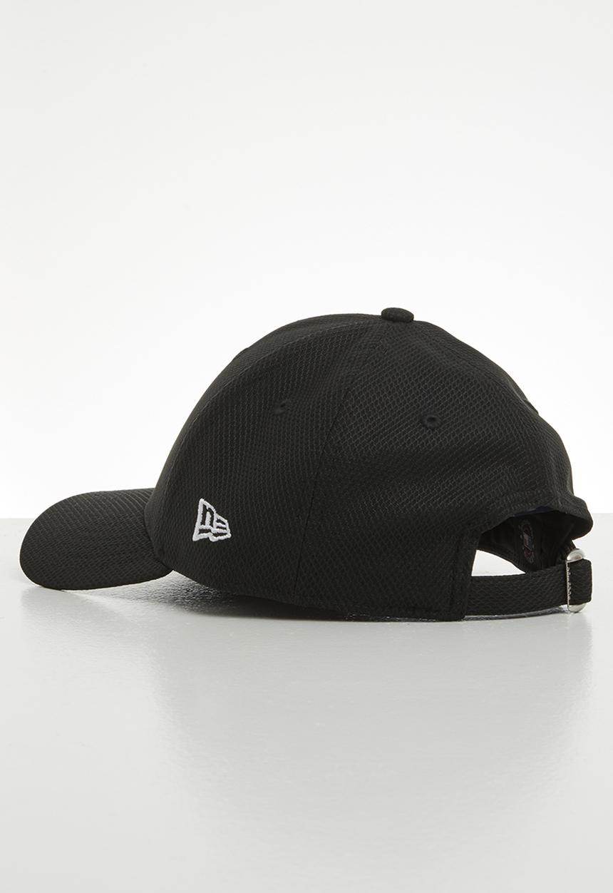 New Era - 940 diamond era essential neyyan - black & white