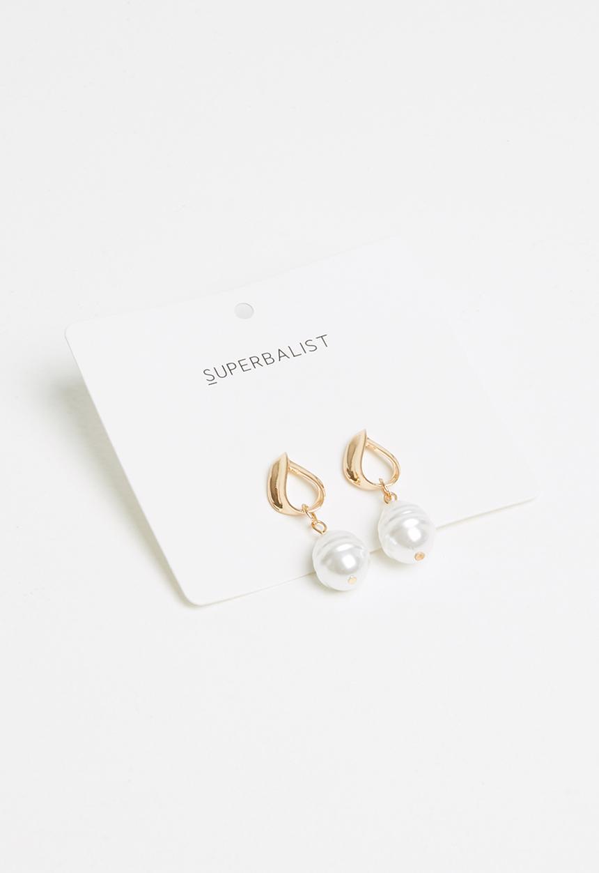 Superbalist - Faux pearl studs - gold & cream