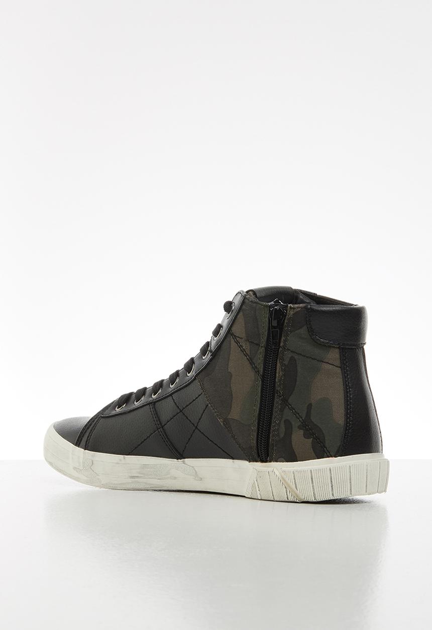 Replay - Room meadown - black camo