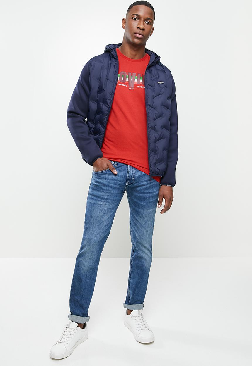 SOVIET - Ribeira  v-neck tee - red