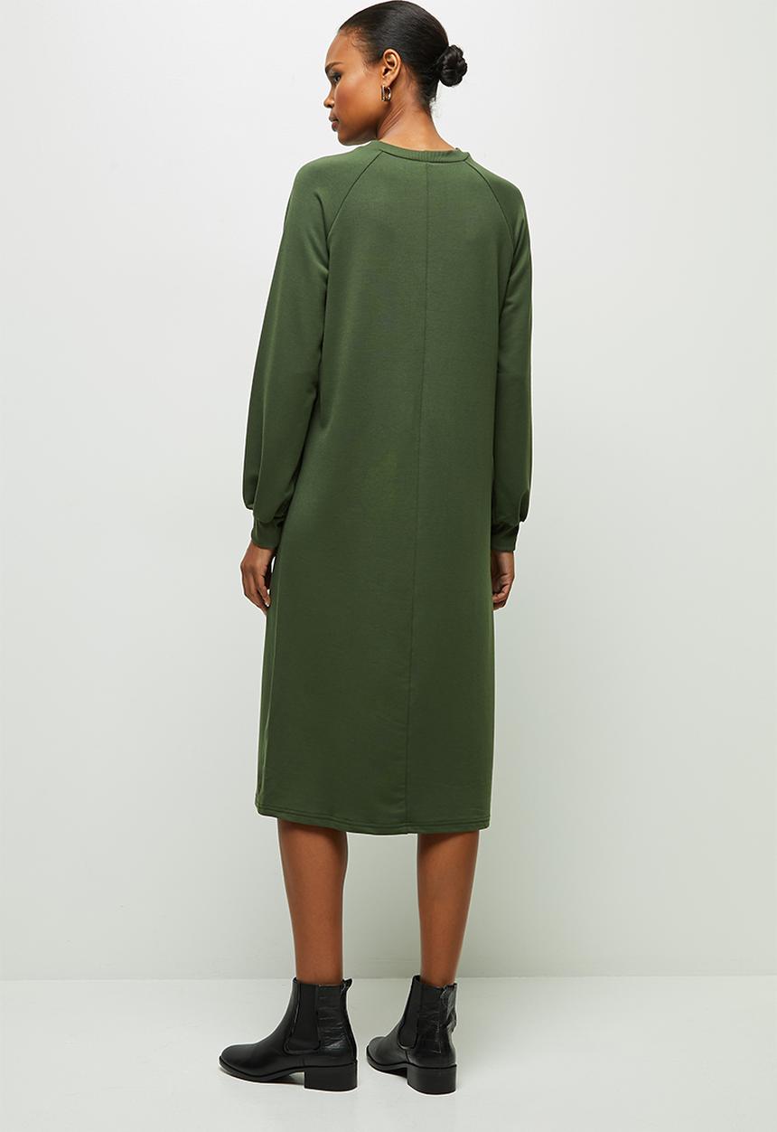 edit - Long sleeve sweater midi dress - olive