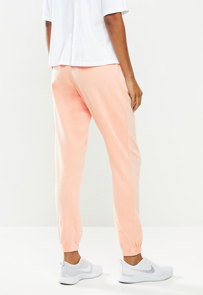 Cotton On - Lifestyle gym track pant - washed apricot