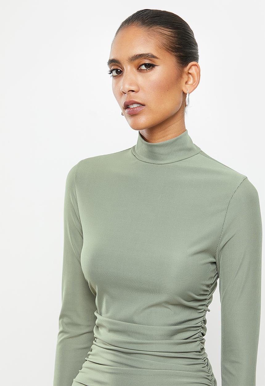 VELVET - Rib ruched turtle neck mini bodycon dress - green 