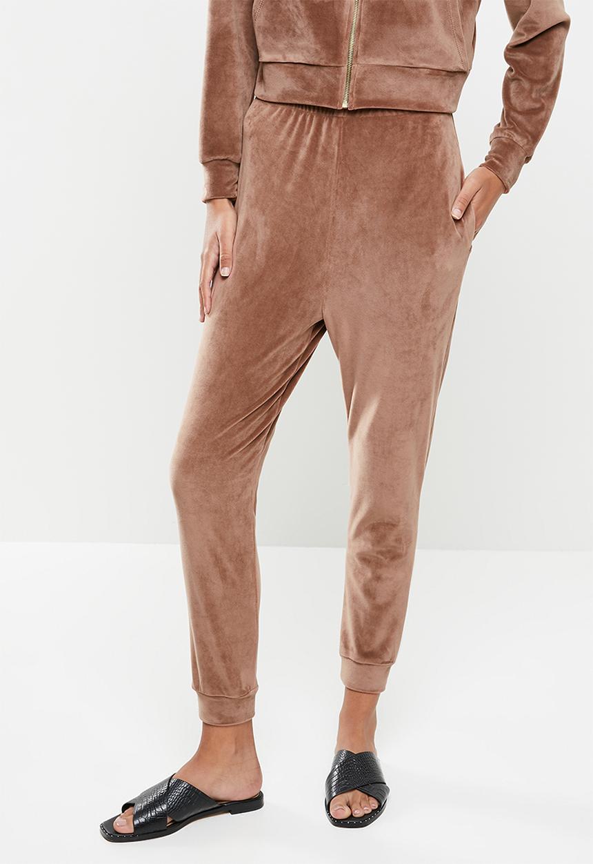 VELVET - Plush velvet high rise track pant - mink