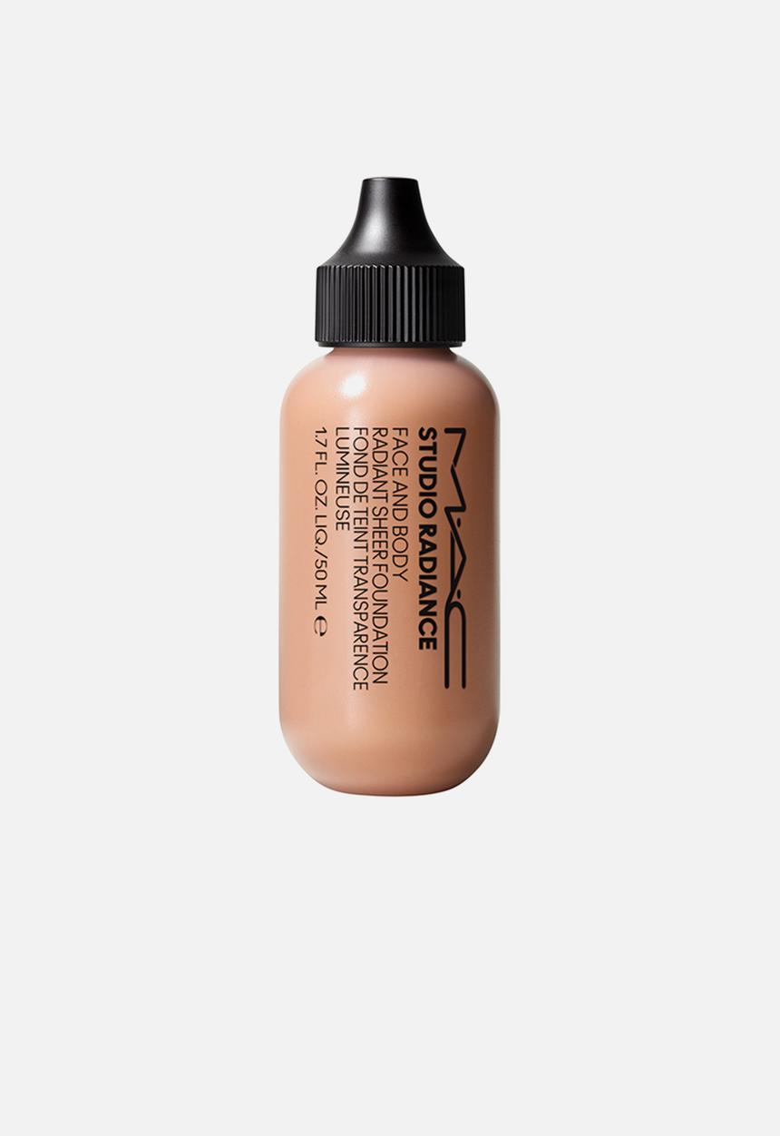 MAC - Studio Radiance Face and Body Foundation - W2 Light