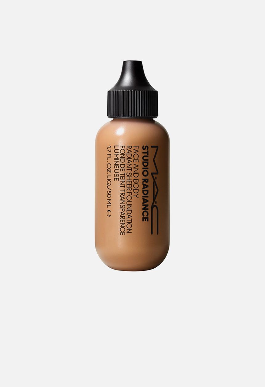 MAC - Studio Radiance Face and Body Foundation - C5 Medium