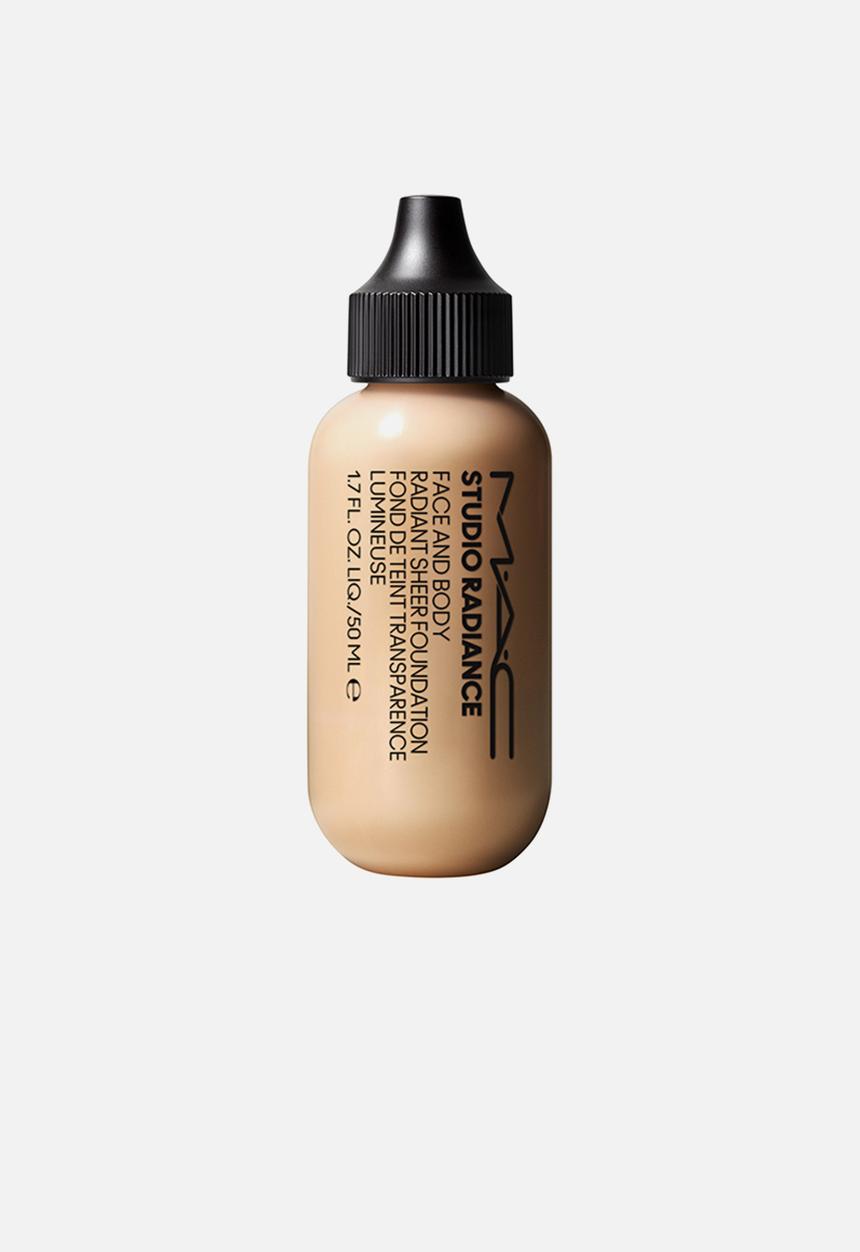 MAC - Studio Radiance Face and Body Foundation - C1 Light