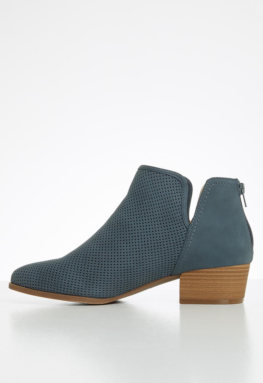 Call It Spring - Lunna boot - blue