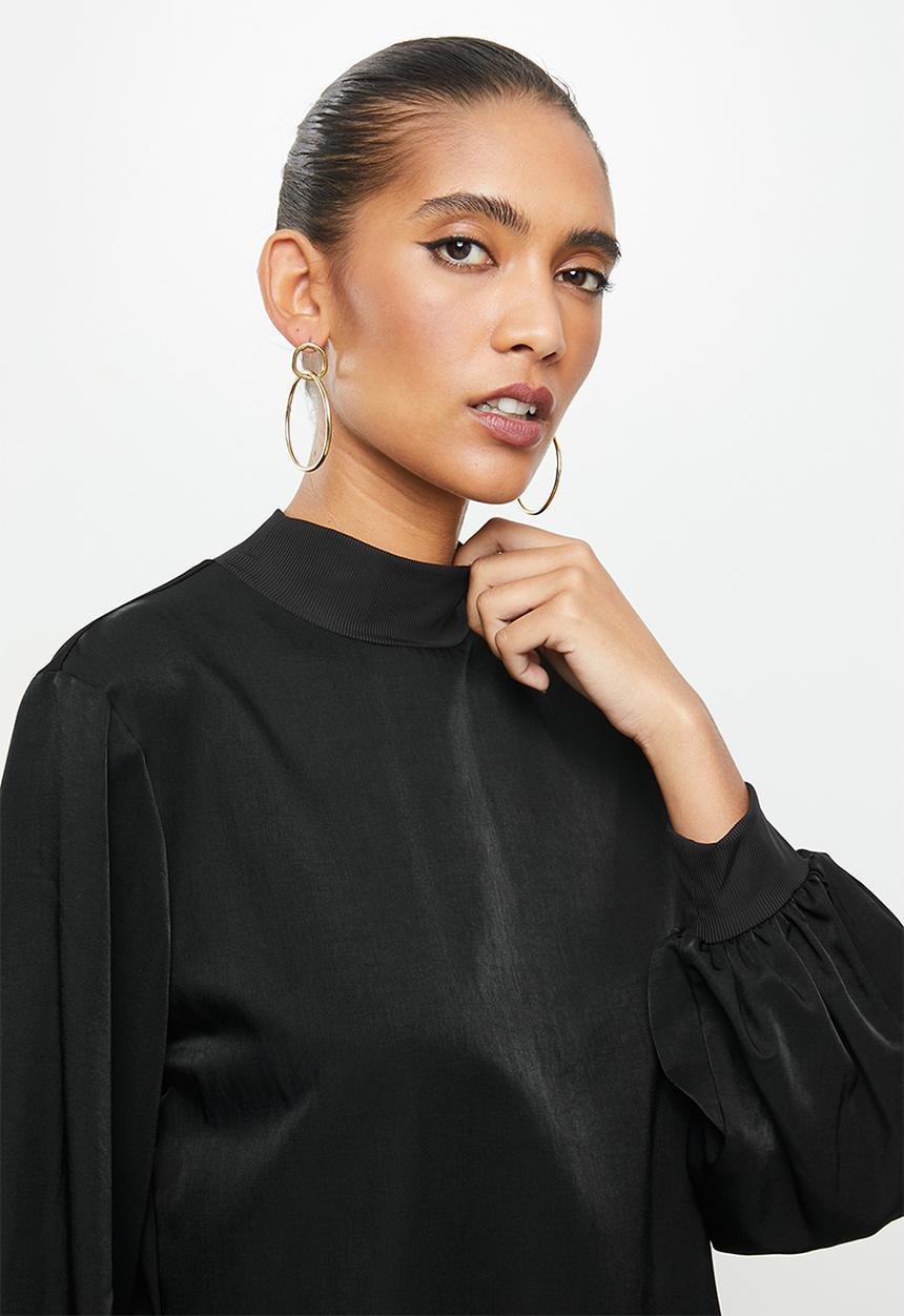 VELVET - Rib turtle neck combo blouse - black