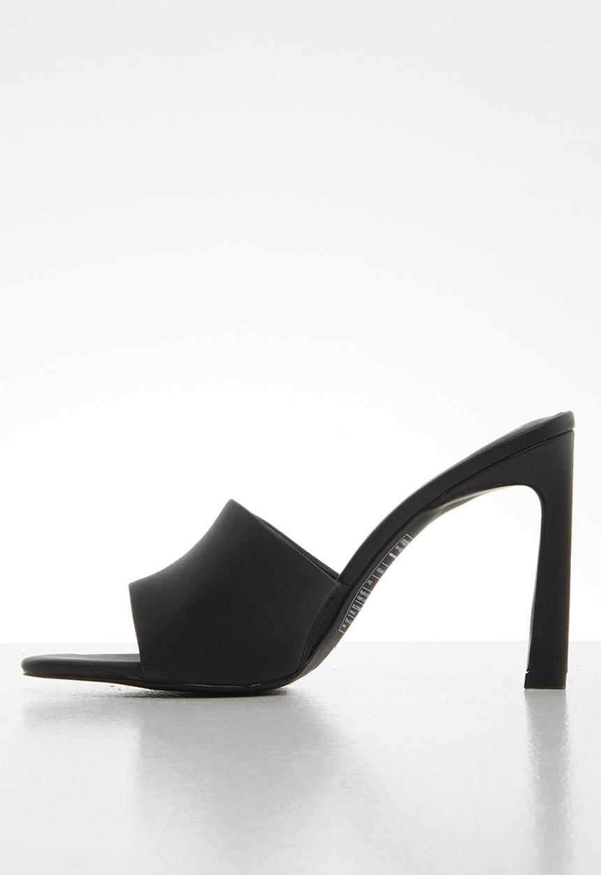 Call It Spring - Divinee heel - black