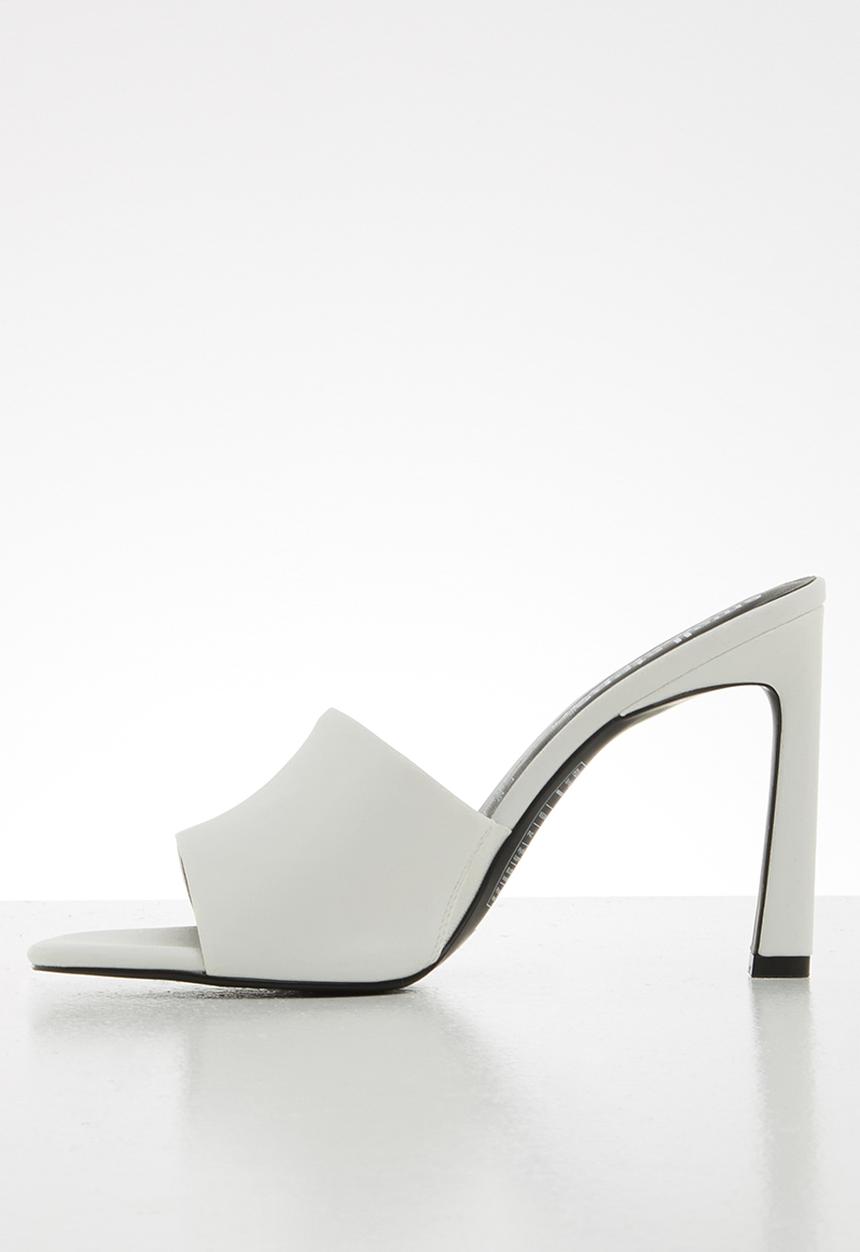Call It Spring - Divinee heel - white