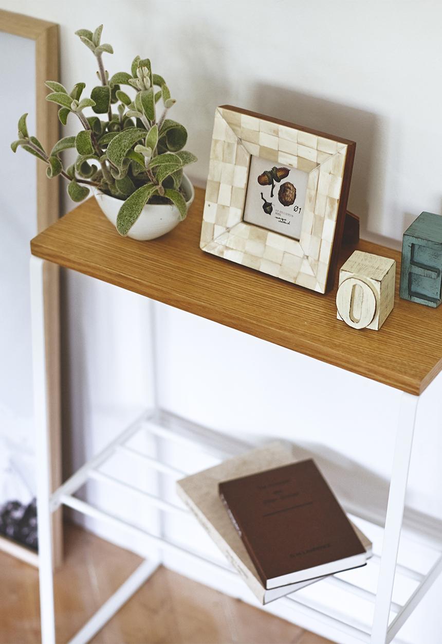 Yamazaki - Tosca side table - white