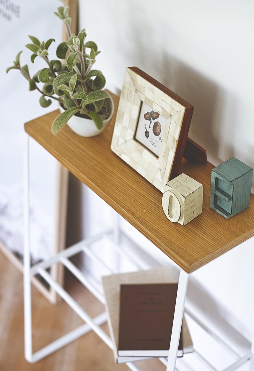 Yamazaki - Tosca side table - white