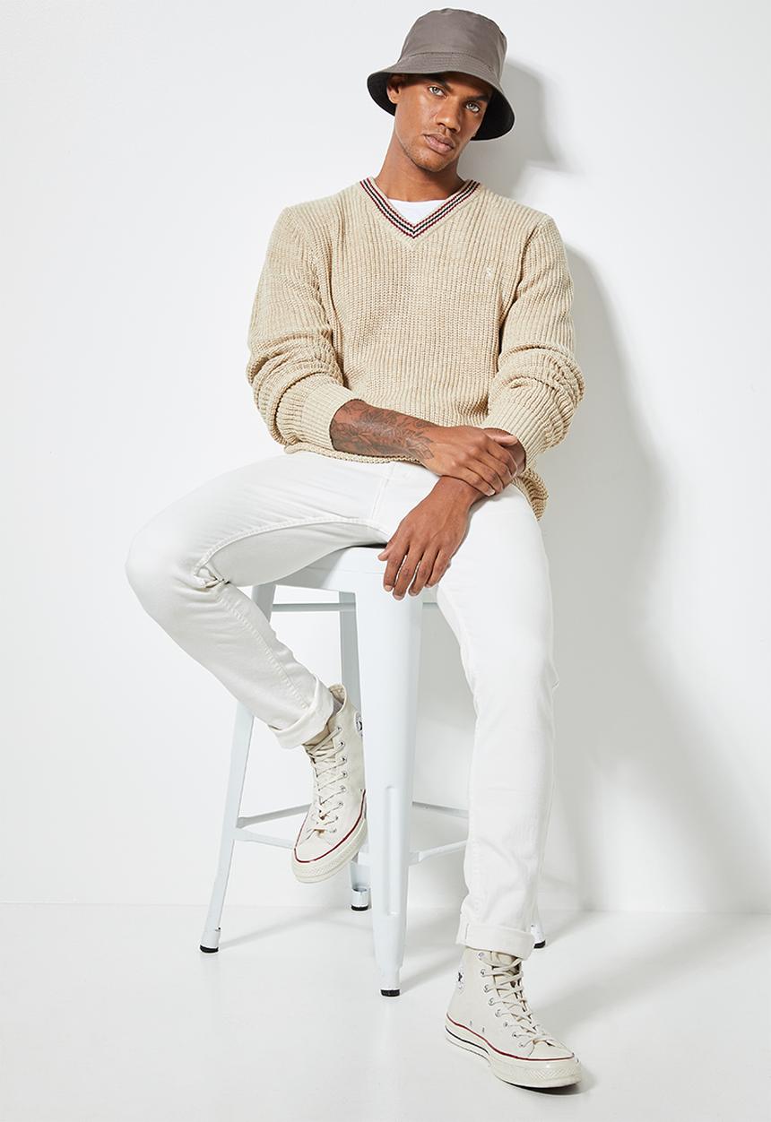 Superbalist - Chunky textured deep vee knit - multi