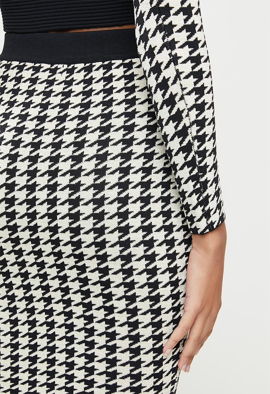 SISSY BOY - Tivola: houndstooth lurex midi skirt with buttons - black & gold