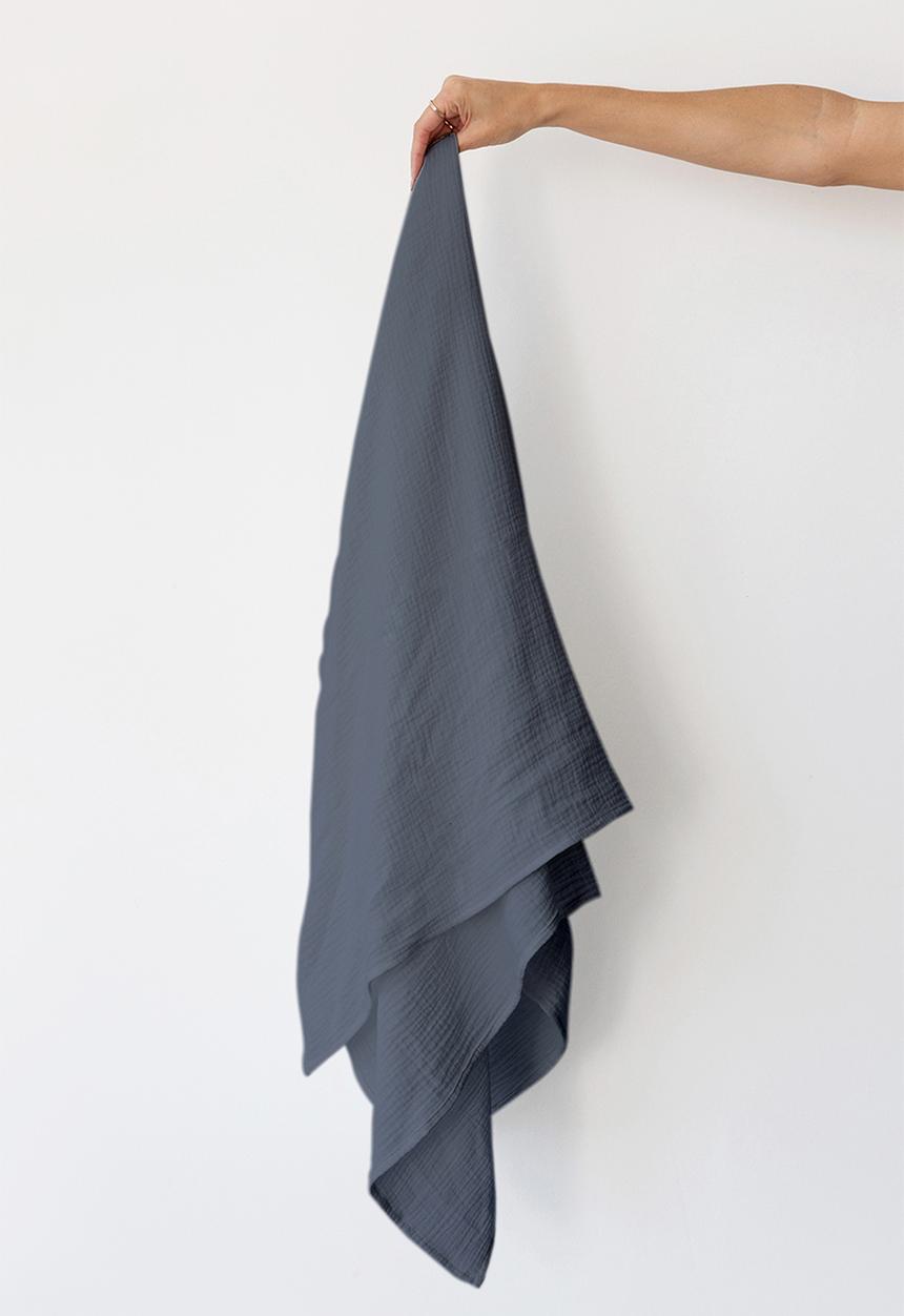 Phlo Studio - Muslin swaddle blanket - blue grey